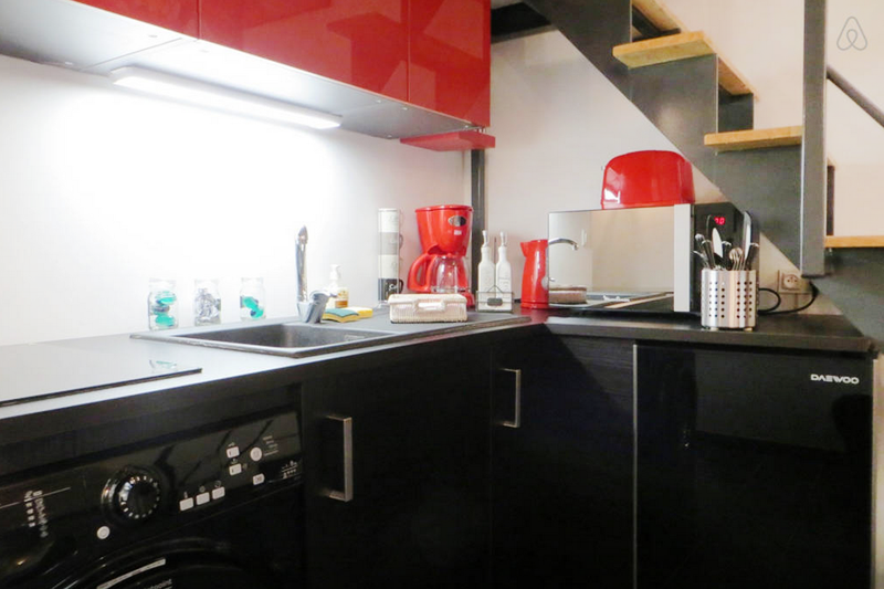 Airbnb Lyon studio mezzanine duplex